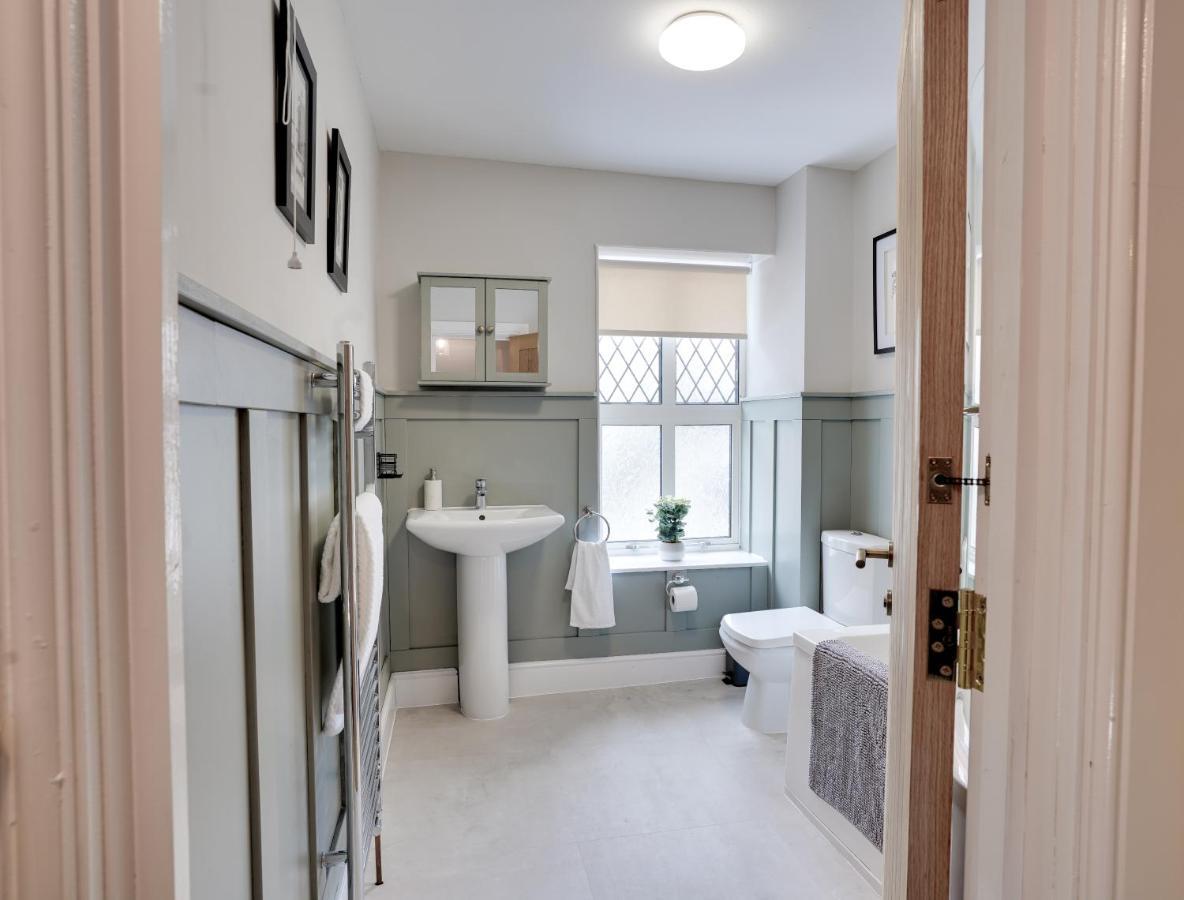 Sage Cottage: Homely, Cosy With Log Burner * Buxton (Derbyshire)